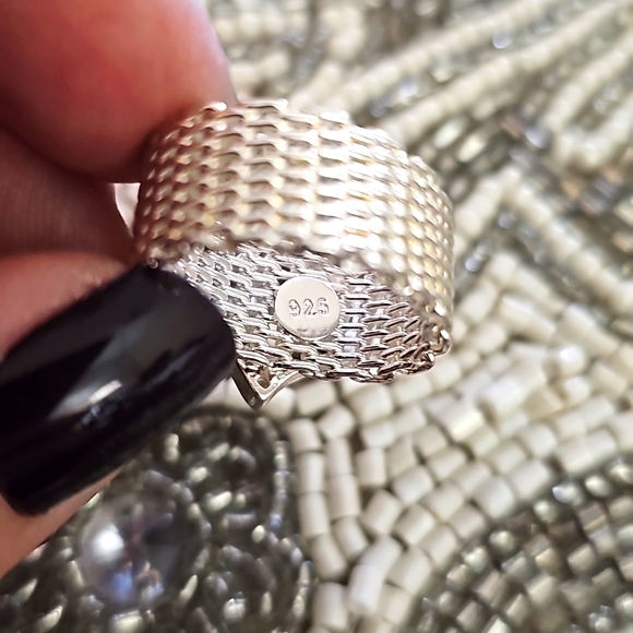 Sterling Silver Mesh Rhinestone Heart Ring - Picture 4 of 4